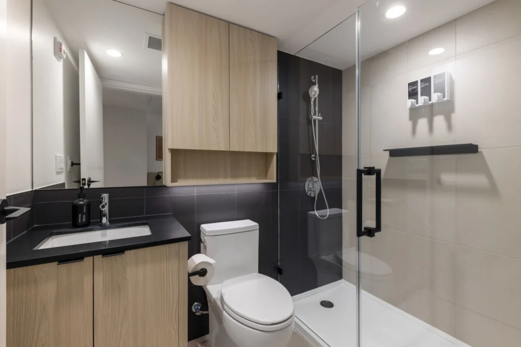 two-bed-bathroom