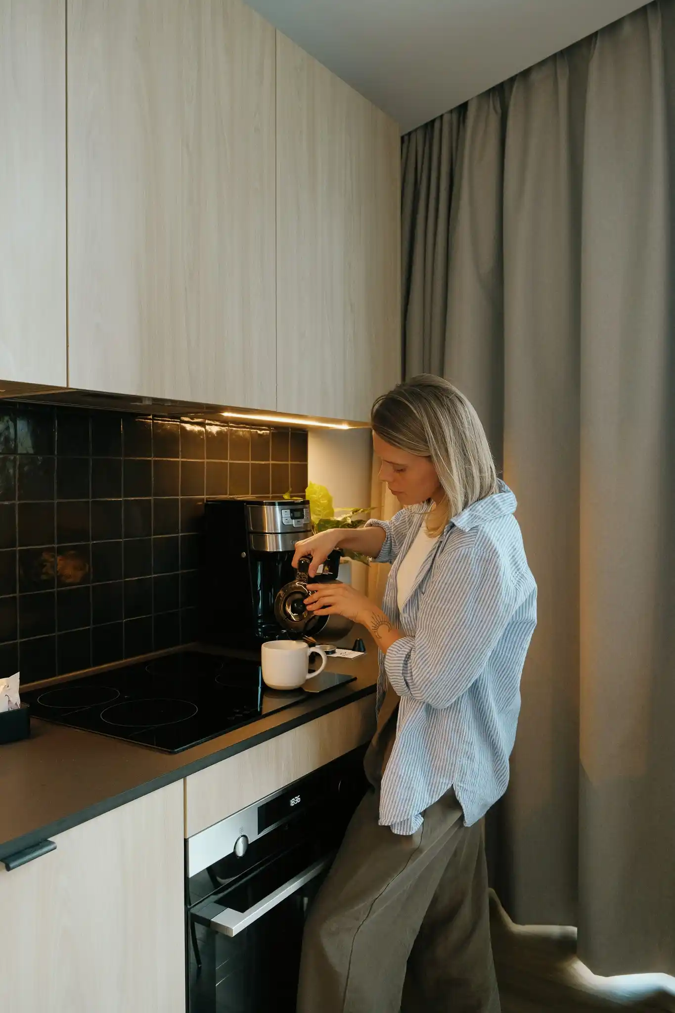 2025-05-Smithe-_-Lifestyle-86_11zon