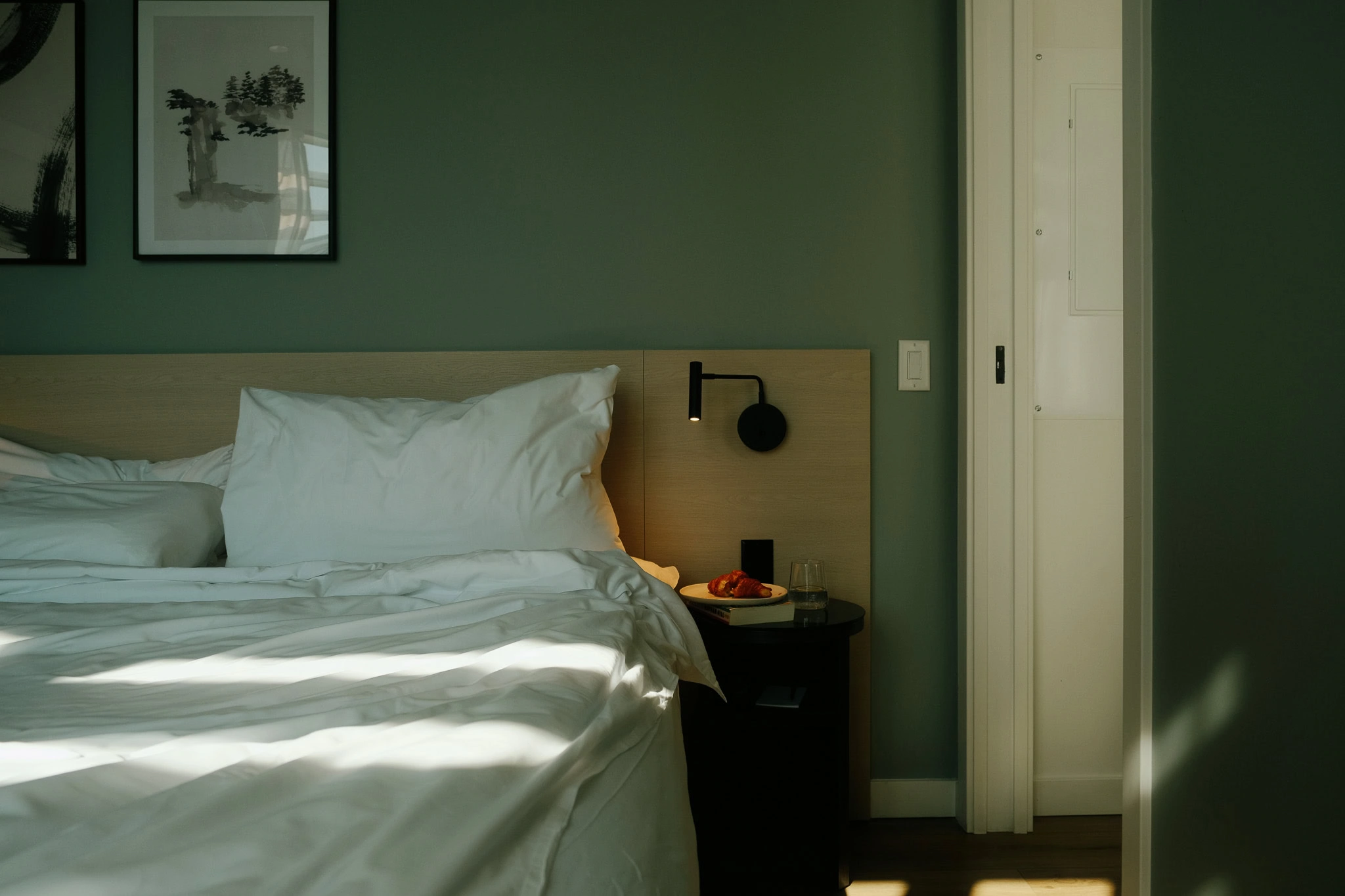 Furnished apartments & suites in downtown Vancouver for short or extended stays