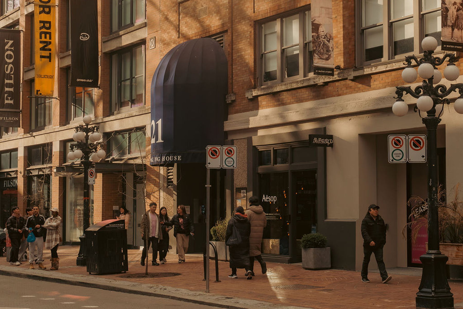 Where to Stay in Vancouver: Gastown's only Hotel | Block House